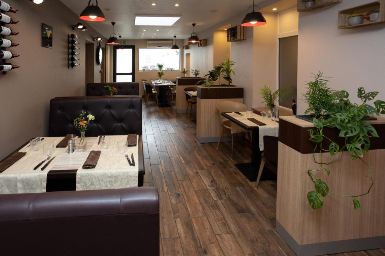 Logis-Hotel & Restaurant Le Carnot Bolbec Buitenkant foto