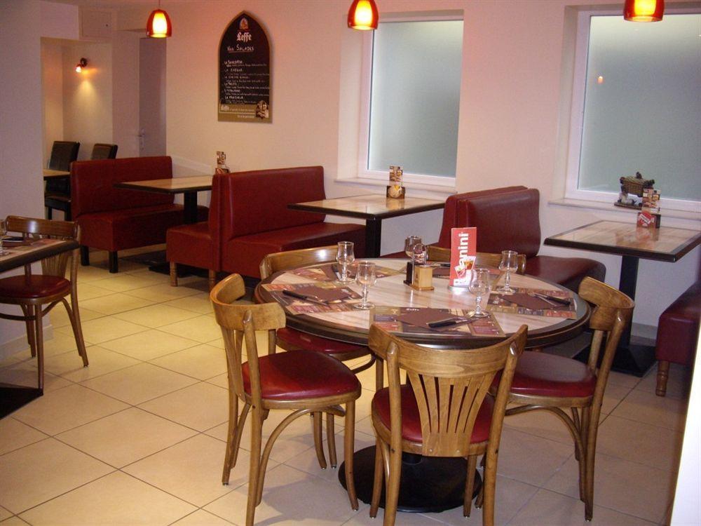 Logis-Hotel & Restaurant Le Carnot Bolbec Buitenkant foto