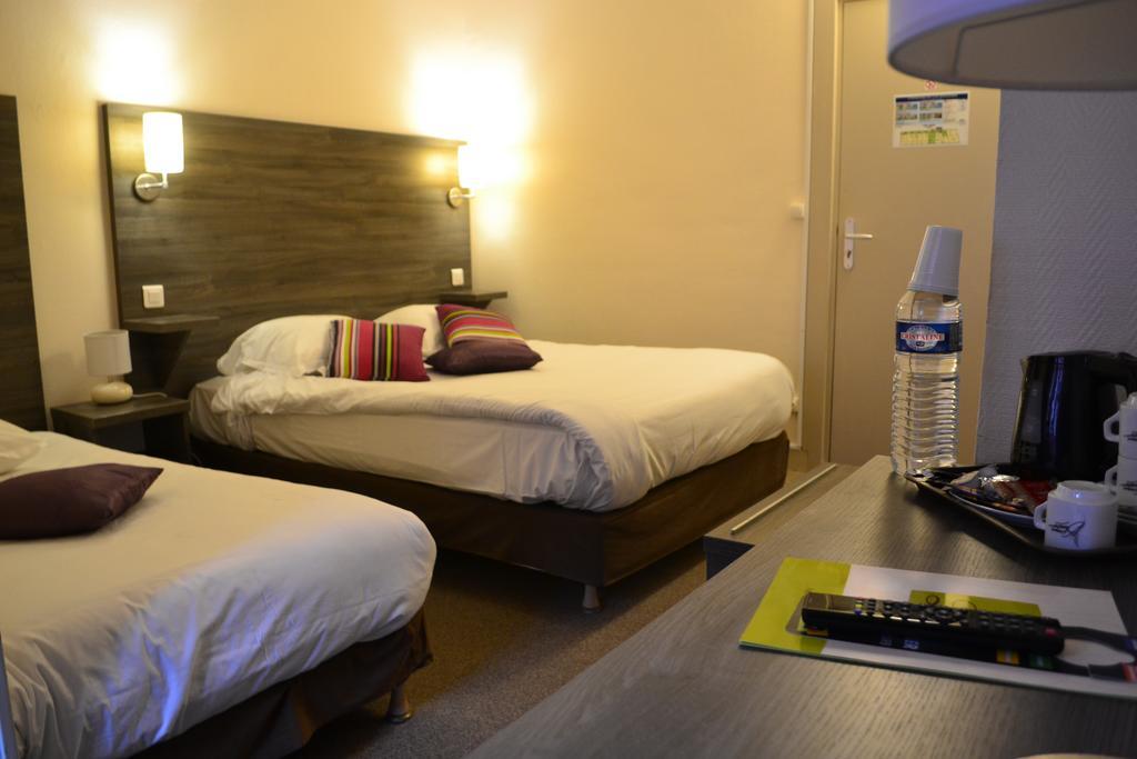 Logis-Hotel & Restaurant Le Carnot Bolbec Buitenkant foto
